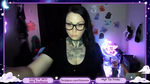 Sinomin online show from 11-17-25, 12:27