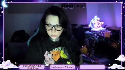 Sinomin online show from 12-20-25, 03:57