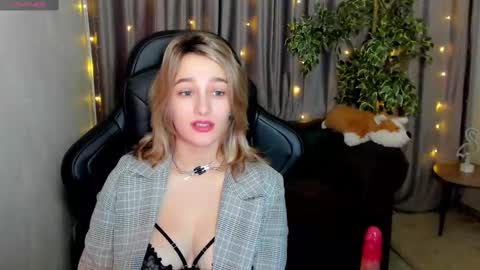 Sinty Noria online show from 02-14-25, 01:45