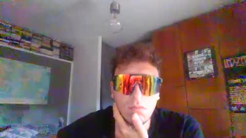 sinvi1915 online show from 10-10-25, 02:49