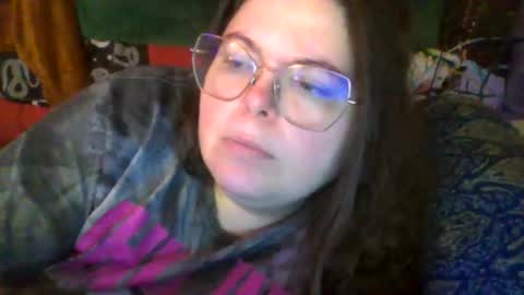 Siofra online show from 10-23-25, 02:27