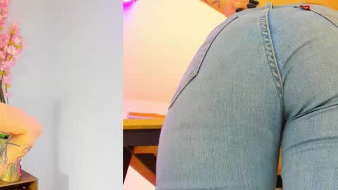 Siouxsie online show from 09-17-25, 11:01