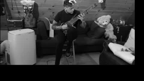 Dustbunnyfoofoo online show from 09-20-25, 10:38