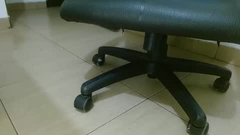 Snapshot of sir_tall_dom chatting on 11-20-25, 04:12 AlphaMaster Rodrick online show from 11-20-25, 04:12