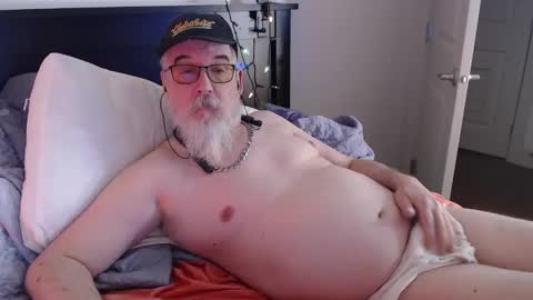 sir beer can the friendly hermit online show from 12-15-25, 07:56