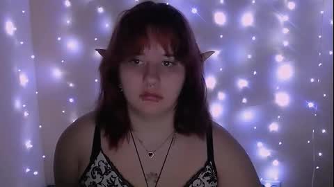 Mina online show from 10-20-25, 06:47