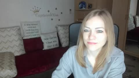Snapshot of sirenasilk chatting on 11-12-25, 03:40 sirenasilk online show from 11-12-25, 03:40