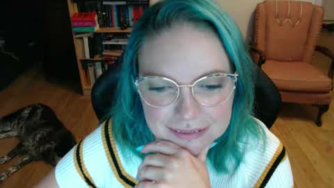 Snapshot of sireneserpens chatting on 01-18-25, 12:36 Sirene Serpens online show from 01-18-25, 12:36