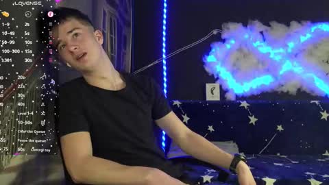 Snapshot of sirreedy chatting on 12-03-25, 03:58 SirReedy online show from 12-03-25, 03:58