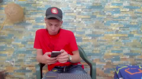 Snapshot of sirryant chatting on 01-16-25, 06:48 SIR RYANT online show from 01-16-25, 06:48