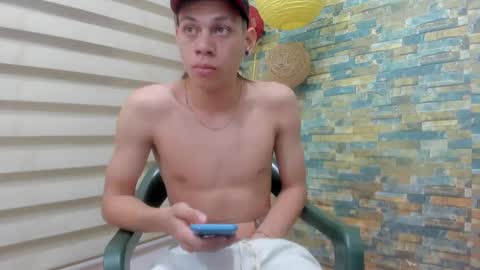 Snapshot of sirryant chatting on 01-18-25, 10:17 SIR RYANT online show from 01-18-25, 10:17