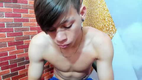 Snapshot of sirryant chatting on 03-01-25, 01:18 SIR RYANT online show from 03-01-25, 01:18