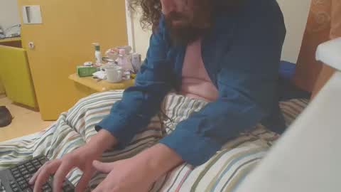 Snapshot of sirspammer chatting on 11-11-25, 08:09 sirspammer online show from 11-11-25, 08:09