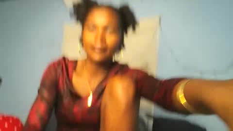 Sissi0325 online show from 02-14-26, 06:26