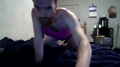 Snapshot of sissiebeard chatting on 10-15-25, 07:08 sissiebeard online show from 10-15-25, 07:08