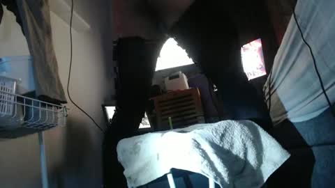 RESPONDS WELL TO ... online show from 03-07-25, 03:39