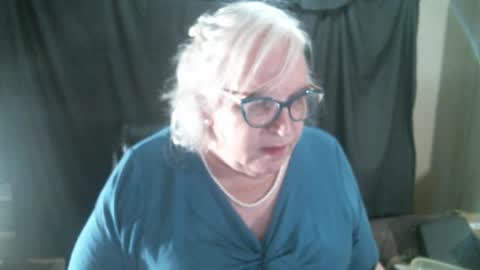 Sissy Diane online show from 01-06-25, 12:27