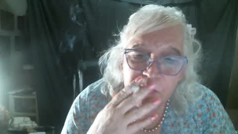 Sissy Diane online show from 11-06-25, 12:33