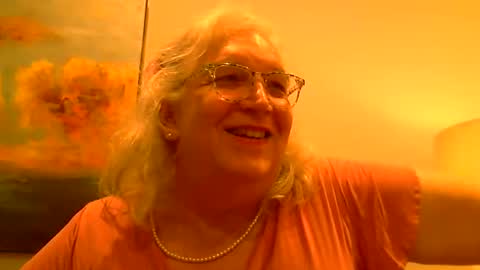 Sissy Diane online show from 11-24-25, 02:22