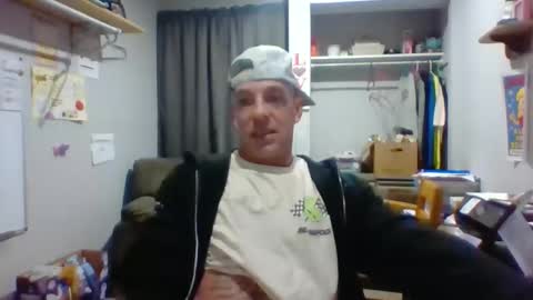 sitonmyfacemeowmm online show from 12-18-25, 05:02