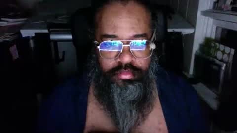 Snapshot of siyah_sakal chatting on 12-18-24, 10:30 siyah_sakal online show from 12-18-24, 10:30