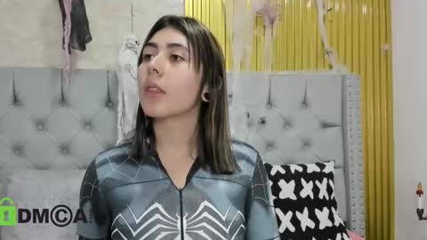 Snapshot of skarlet04 chatting on 10-10-25, 08:08 Skarlet online show from 10-10-25, 08:08