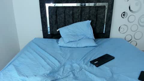 Skarleth online show from 10-27-25, 12:09