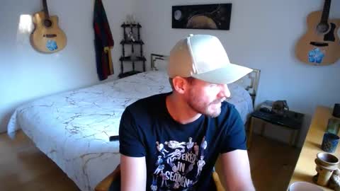 skatejocke online show from 11-17-25, 11:16