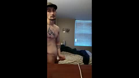 Snapshot of skaterpunk_1992 chatting on 02-16-26, 10:06 skaterpunk_1992 online show from 02-16-26, 10:06