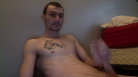 Snapshot of skaterpunk_1992 chatting on 07-05-26, 12:34 skaterpunk_1992 online show from 07-05-26, 12:34