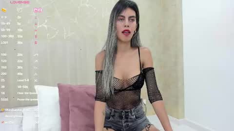 Noa online show from 02-26-25, 05:28