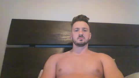 Snapshot of skinnyguylongdick1 chatting on 12-06-24, 02:17 skinnyguylongdick1 online show from 12-06-24, 02:17