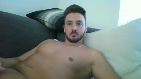 Snapshot of skinnyguylongdick1 chatting on 02-02-25, 04:43 skinnyguylongdick1 online show from 02-02-25, 04:43