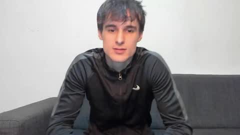 Snapshot of skinnyguywithbigd chatting on 12-07-24, 12:02 skinnyguywithbigd online show from 12-07-24, 12:02