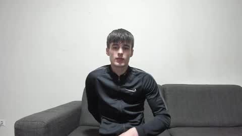 Snapshot of skinnyguywithbigd chatting on 01-01-25, 10:00 skinnyguywithbigd online show from 01-01-25, 10:00