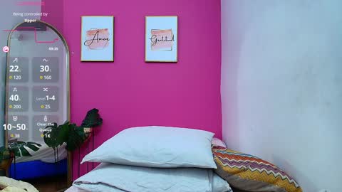 Karla  online show from 01-17-25, 06:15