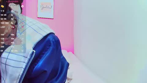 Karla  online show from 02-11-25, 03:08