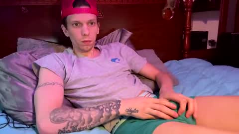 Snapshot of skittles933 chatting on 03-05-25, 12:11 Skittles online show from 03-05-25, 12:11