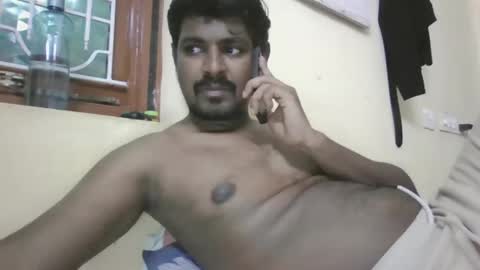 Snapshot of sklavepappu143 chatting on 10-24-25, 05:48 Indianslut1431 online show from 10-24-25, 05:48