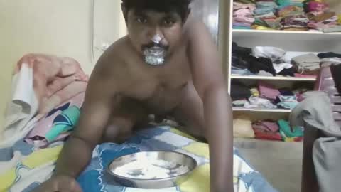 Snapshot of sklavepappu143 chatting on 11-05-25, 08:36 Indianslut1431 online show from 11-05-25, 08:36