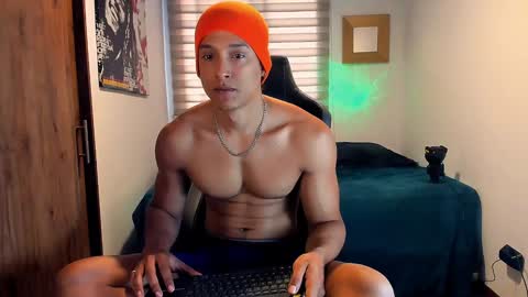 Liam Vokov online show from 01-25-25, 01:30