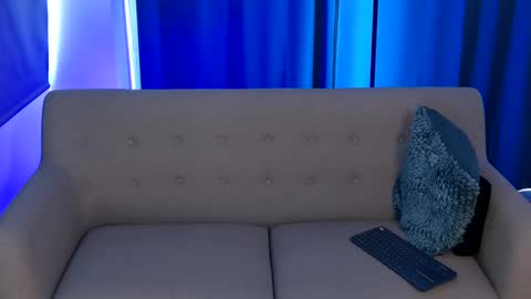 Liam Vokov online show from 10-04-25, 04:38