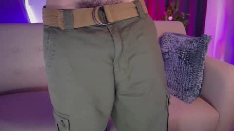 Snapshot of skull_prospect chatting on 02-01-26, 03:43 Liam Vokov online show from 02-01-26, 03:43