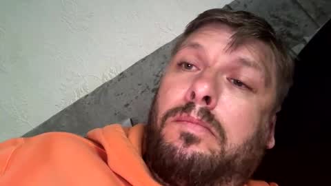 skuzzy25 online show from 09-26-25, 05:17