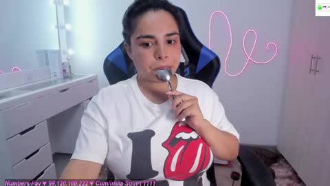 Snapshot of sky___blue chatting on 03-06-25, 01:16 Sky Independent model WISH LIST online show from 03-06-25, 01:16