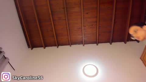 Snapshot of sky_caroline chatting on 02-26-25, 01:00 Sky Caroline online show from 02-26-25, 01:00