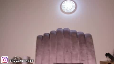 Snapshot of sky_caroline chatting on 03-05-25, 11:38 Sky Caroline online show from 03-05-25, 11:38