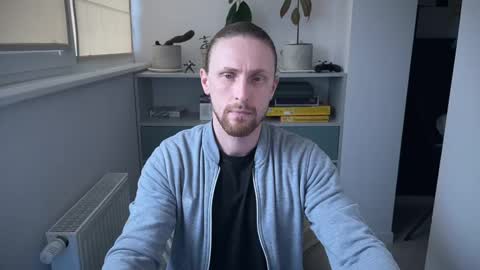 sky_guy25 online show from 12-02-25, 12:32