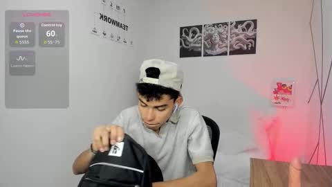 Daniel online show from 12-02-25, 03:23