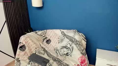 Snapshot of sky_rivers chatting on 12-15-25, 12:26 sky_rivers online show from 12-15-25, 12:26